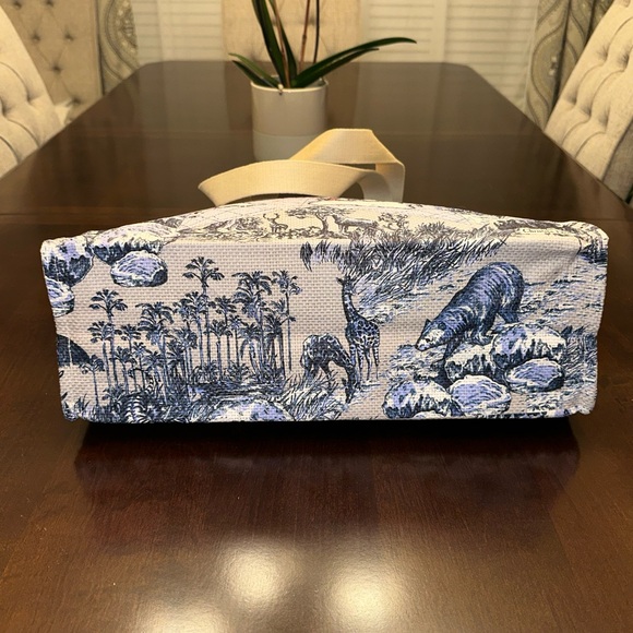 NWT Dior Around the World Raffia Tote Bag W/ Le Baume and Lip Glow Gift Set - Picture 8 of 12